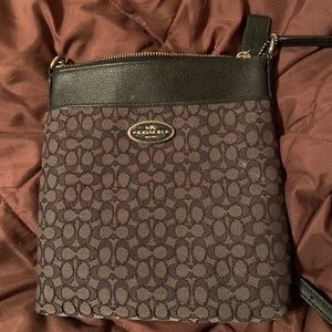 Coach Small Messenger Book